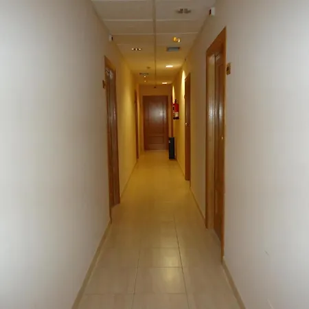 Silos 2000 מלון 3*